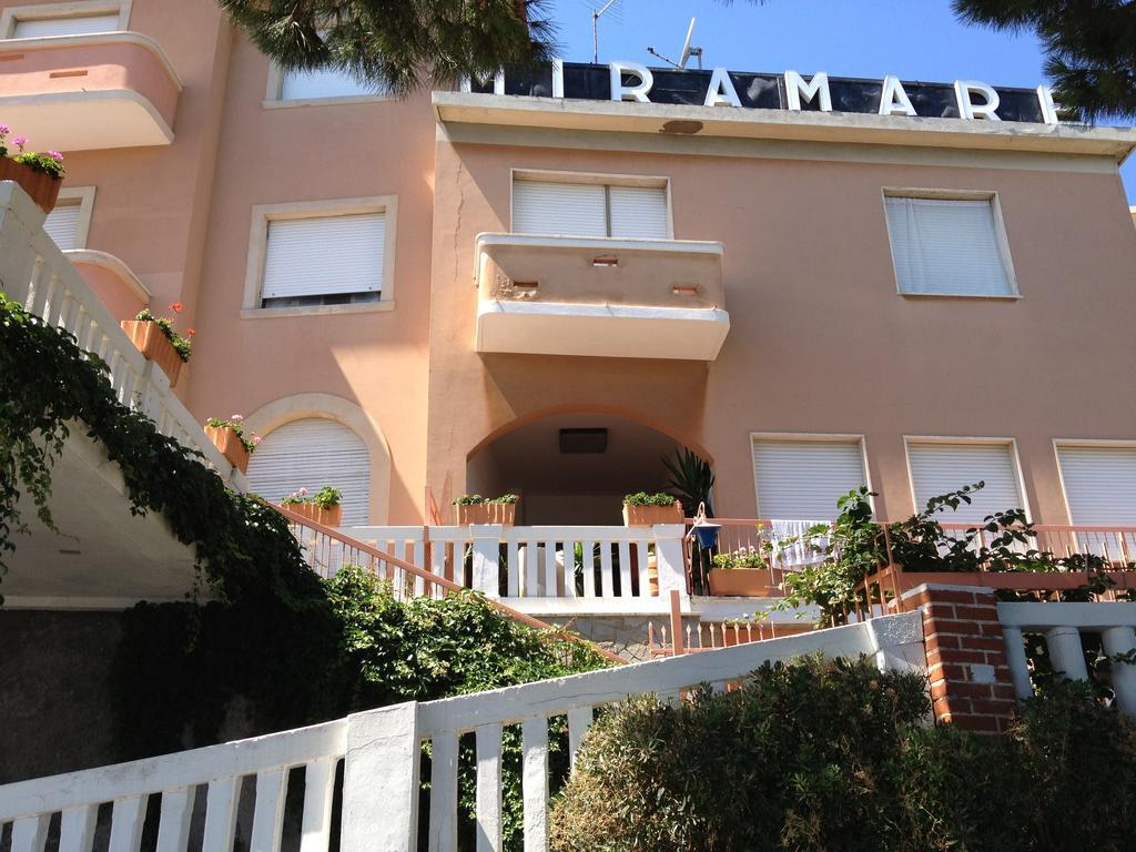 Albergo Miramare Bergeggi Kültér fotó