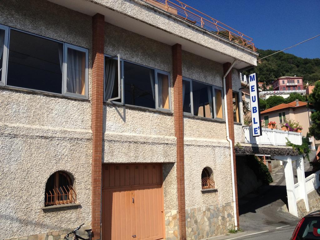 Albergo Miramare Bergeggi Kültér fotó